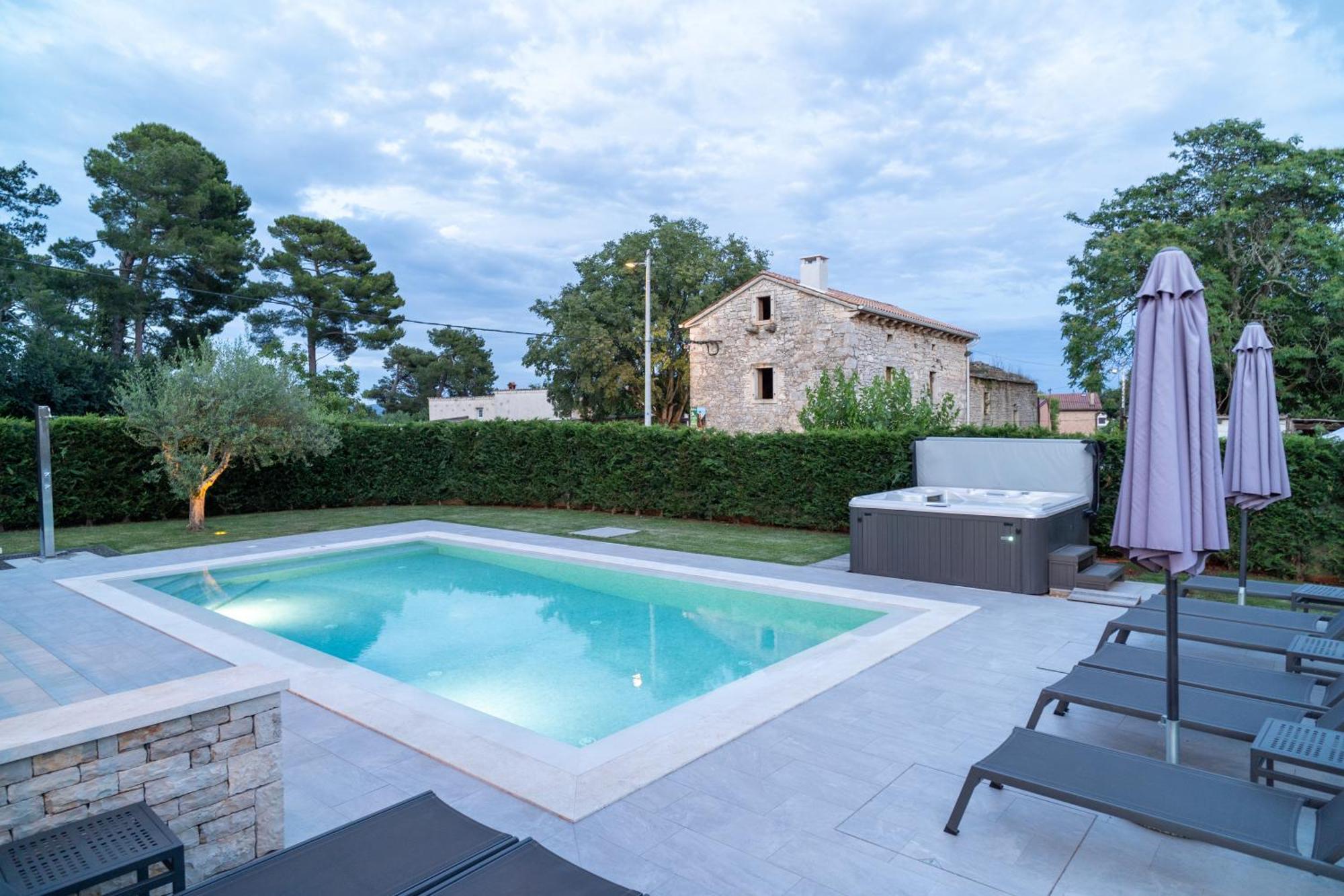 Villa Cavallina Barban Exterior foto